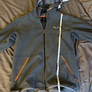 Men's Gray Zip-Up Sweater